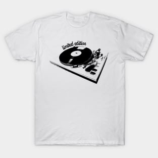 Turntable And Vinyl Record Illustration T-Shirt